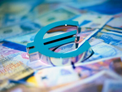 #громадськемісце Болгарський парламент прийняв у першому читанні закон про введення євро в країні #миколаїв #mykolaiv