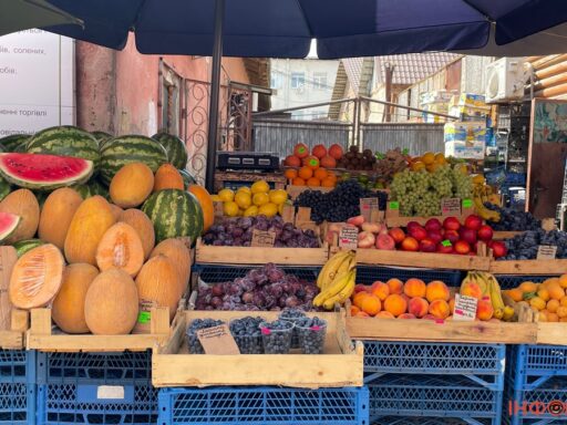 #громадськемісце Чи подешевшали фрукти на ринку Коломиї? #іванофранківськ #ivanofrankivsk