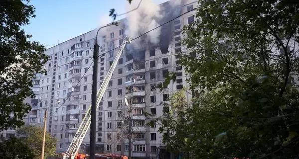 #громадськемісце З-під завалів багатоповерхівки у Харкові дістали тіло жінки – Новини України #іванофранківськ #ivanofrankivsk